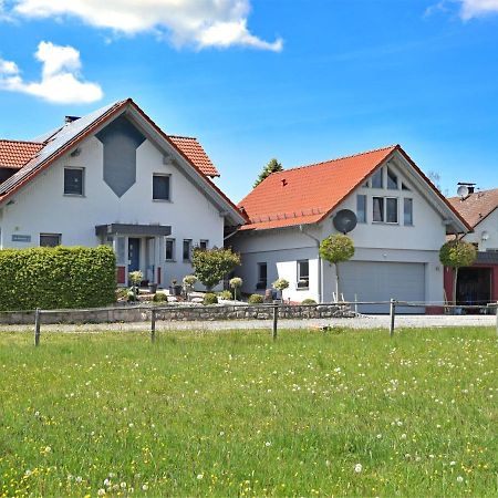 Modern Apartment In V Hl Near The Forest Vohl Екстер'єр фото